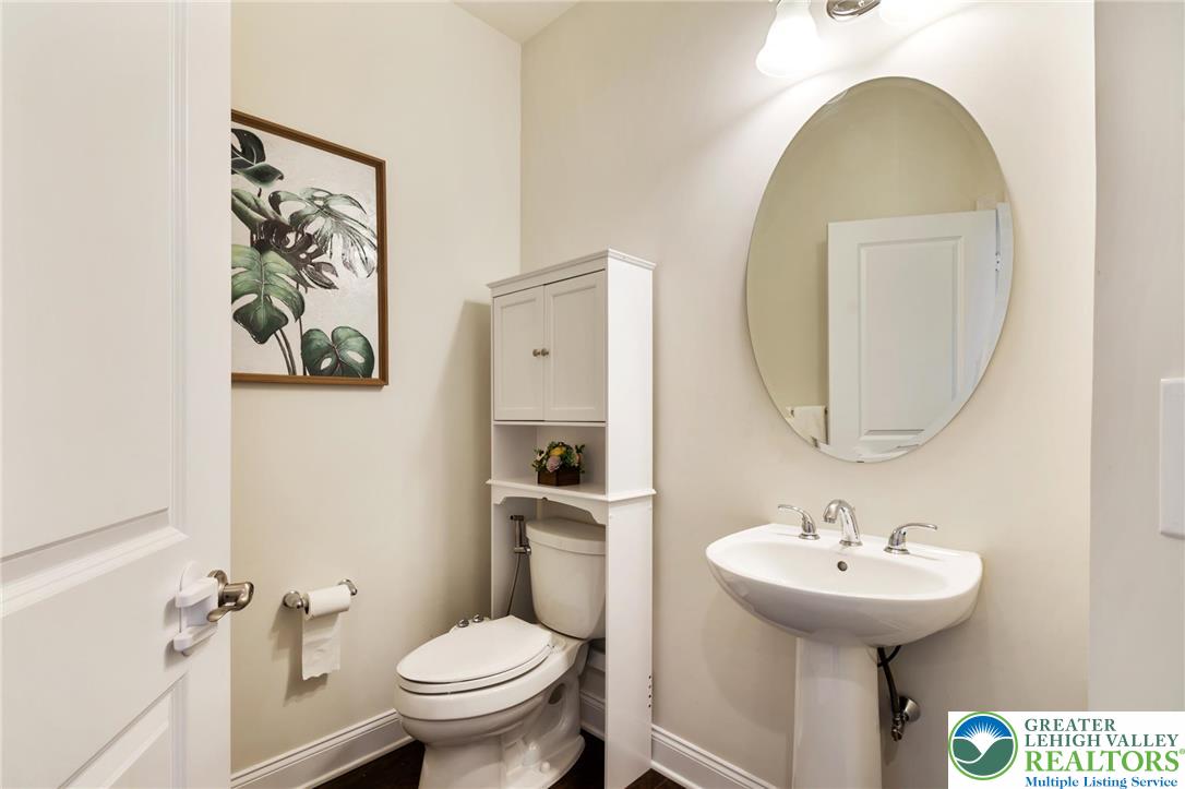 2106 Bellflower Lane