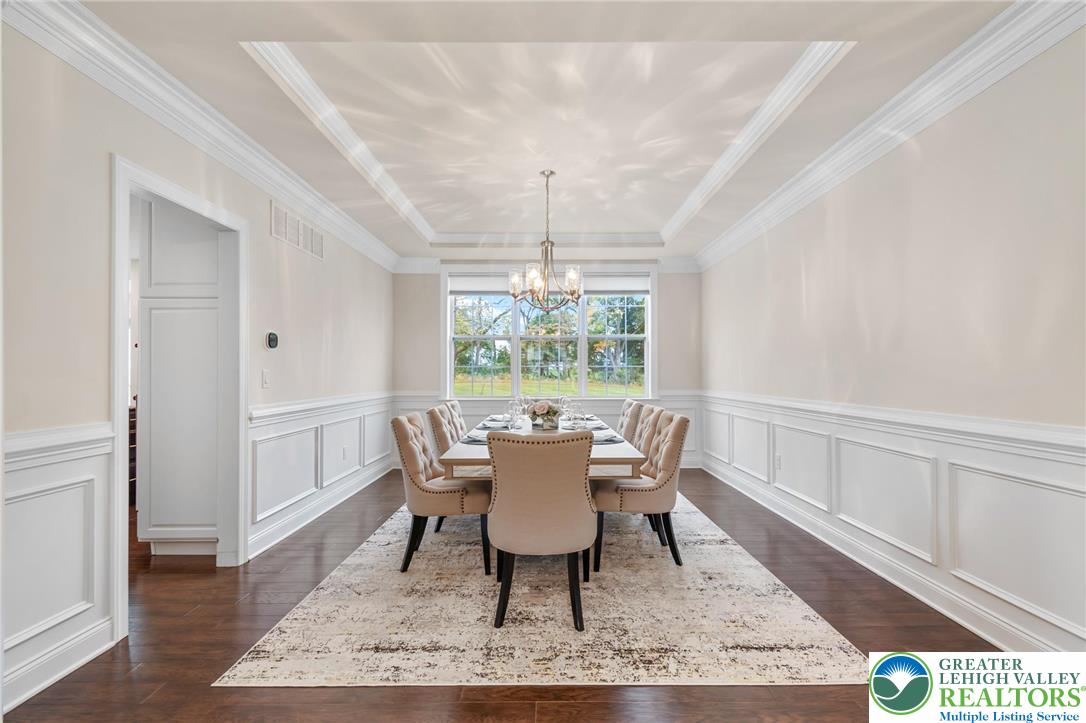 2106 Bellflower Lane