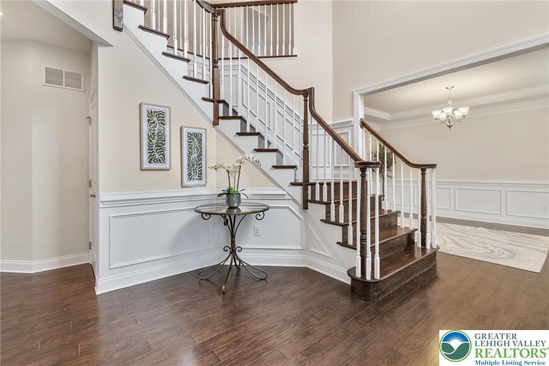 2106 Bellflower Lane