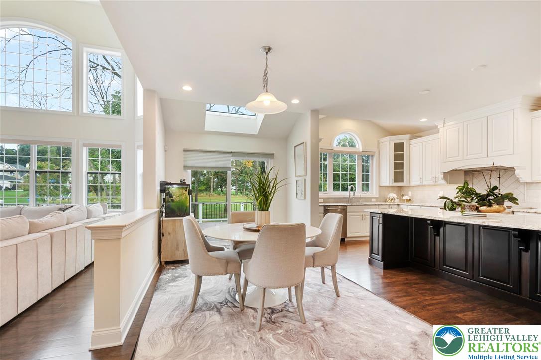 2106 Bellflower Lane