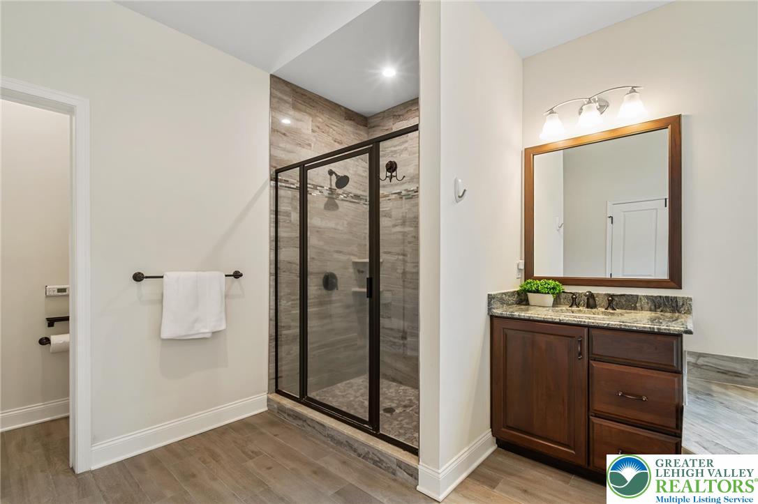 2106 Bellflower Lane