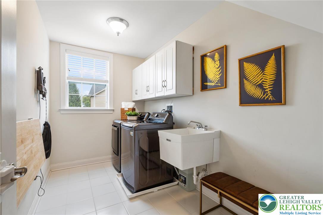 2106 Bellflower Lane