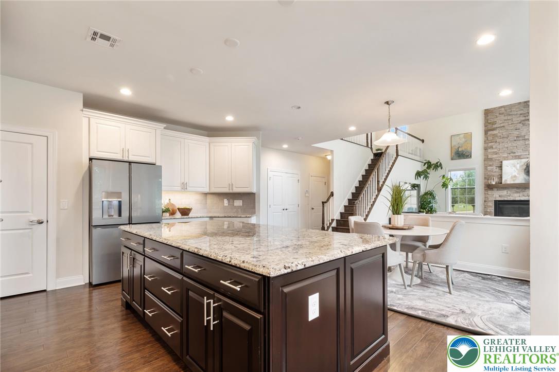 2106 Bellflower Lane