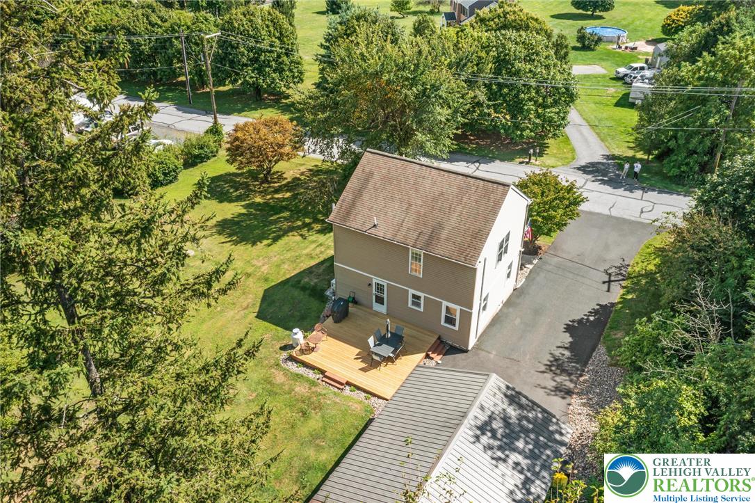 1219 Ebert Road