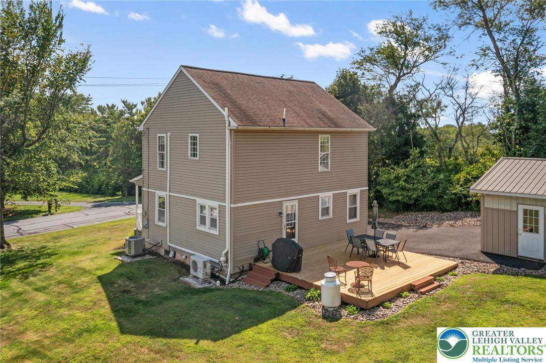 1219 Ebert Road
