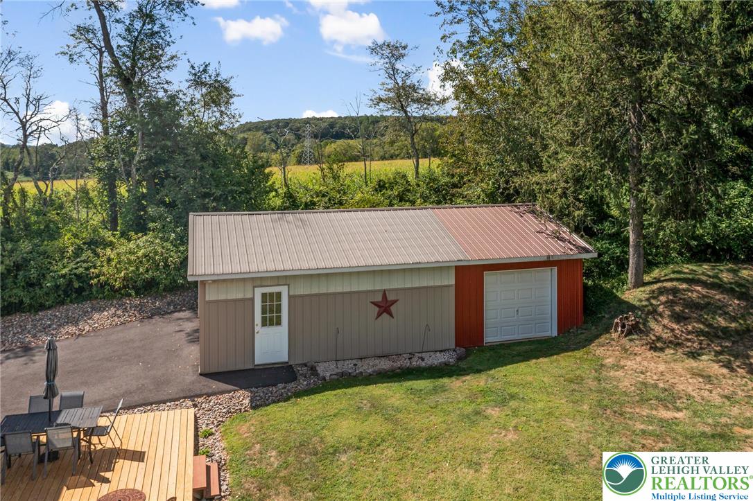 1219 Ebert Road