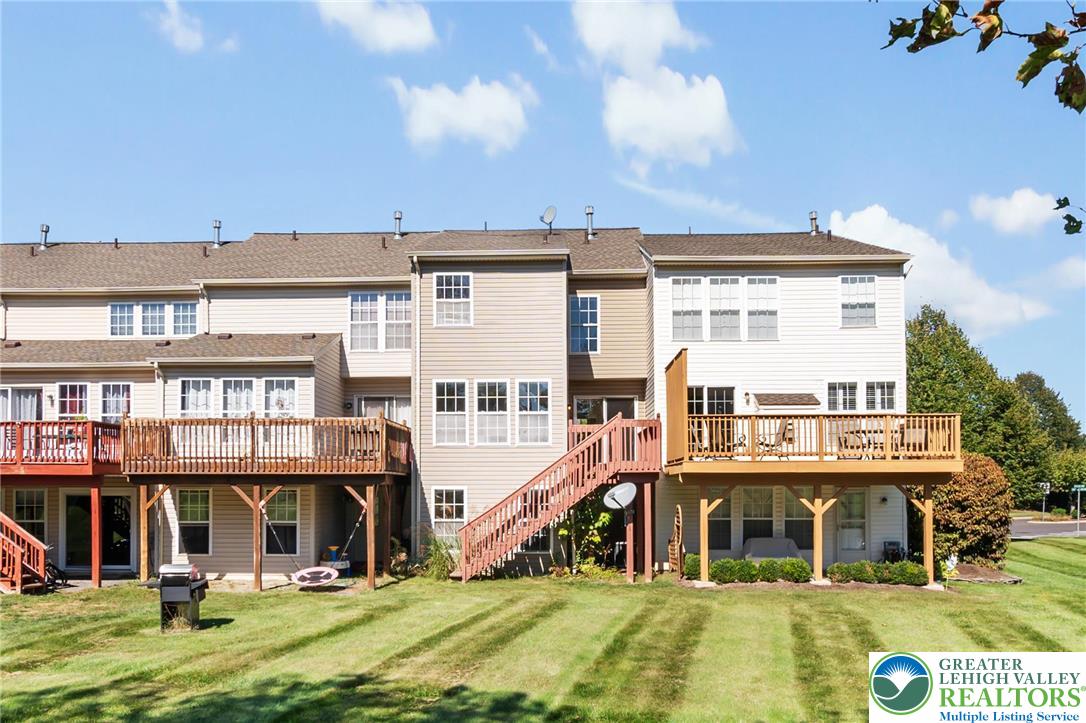 4054 Huckleberry Drive