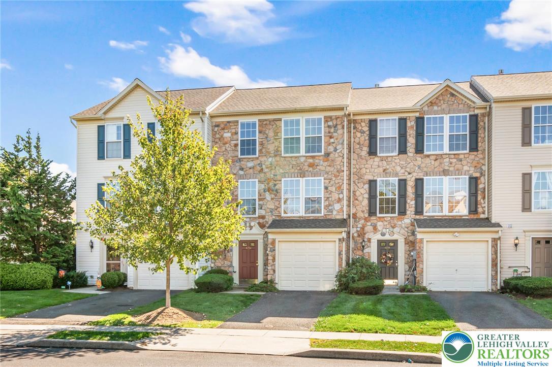 4054 Huckleberry Drive