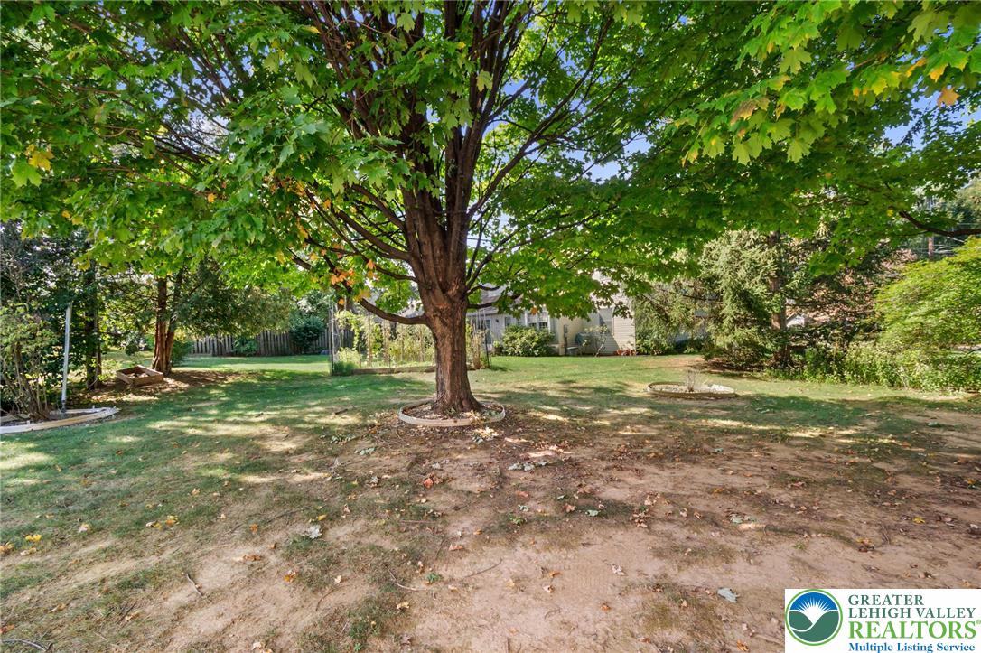 2734 Andrea Drive