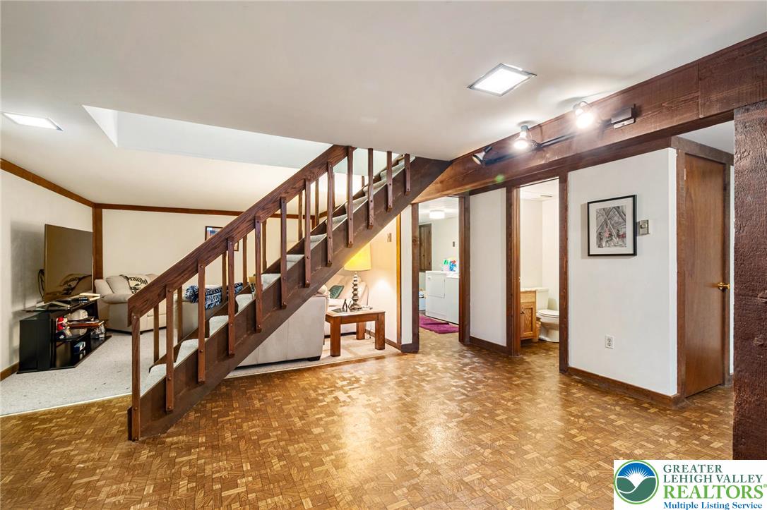 2734 Andrea Drive