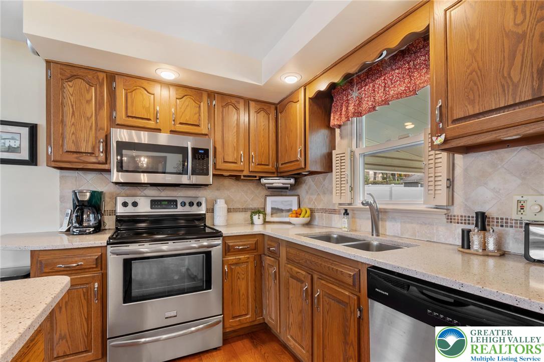 514 East Lexington Street