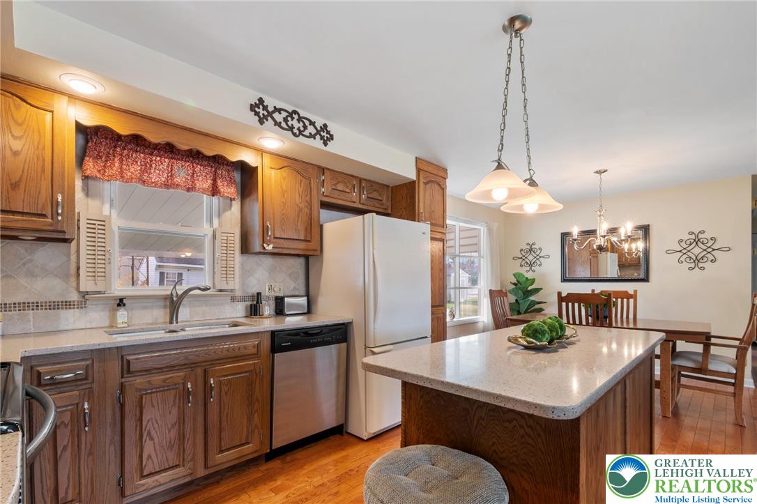 514 East Lexington Street