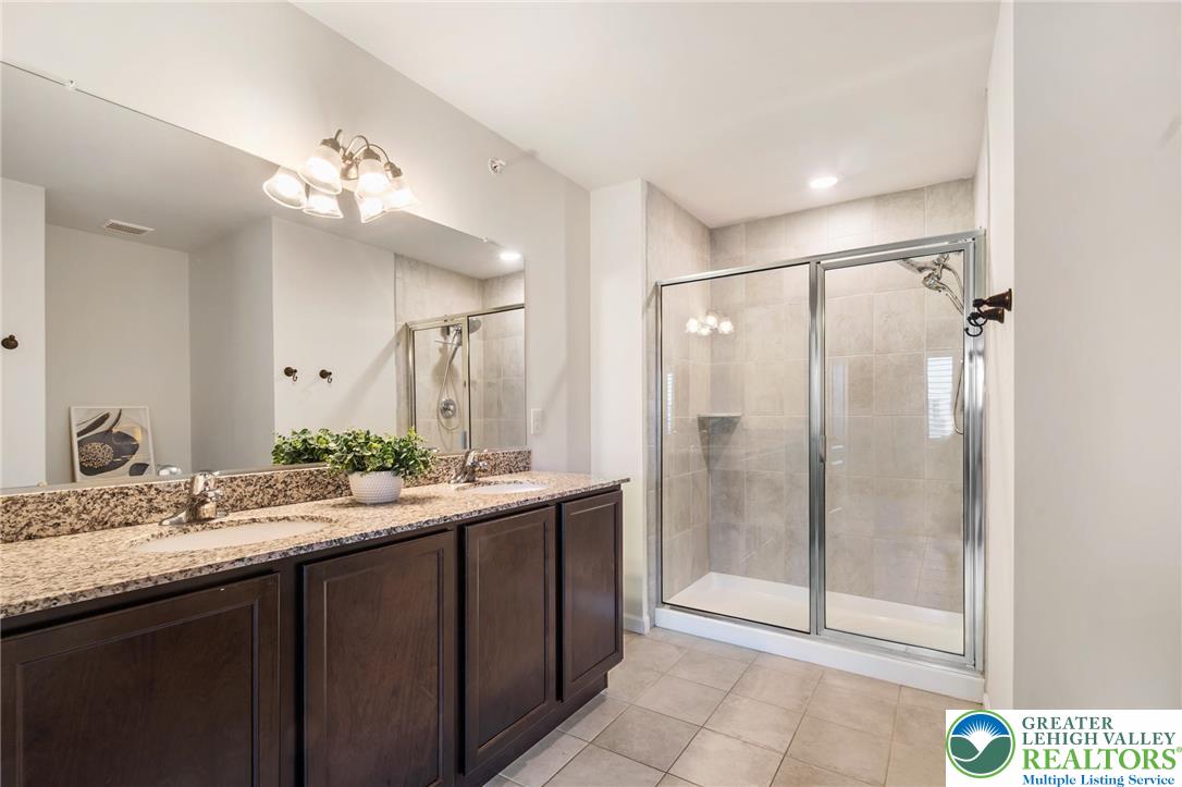 495 Gray Feather Way