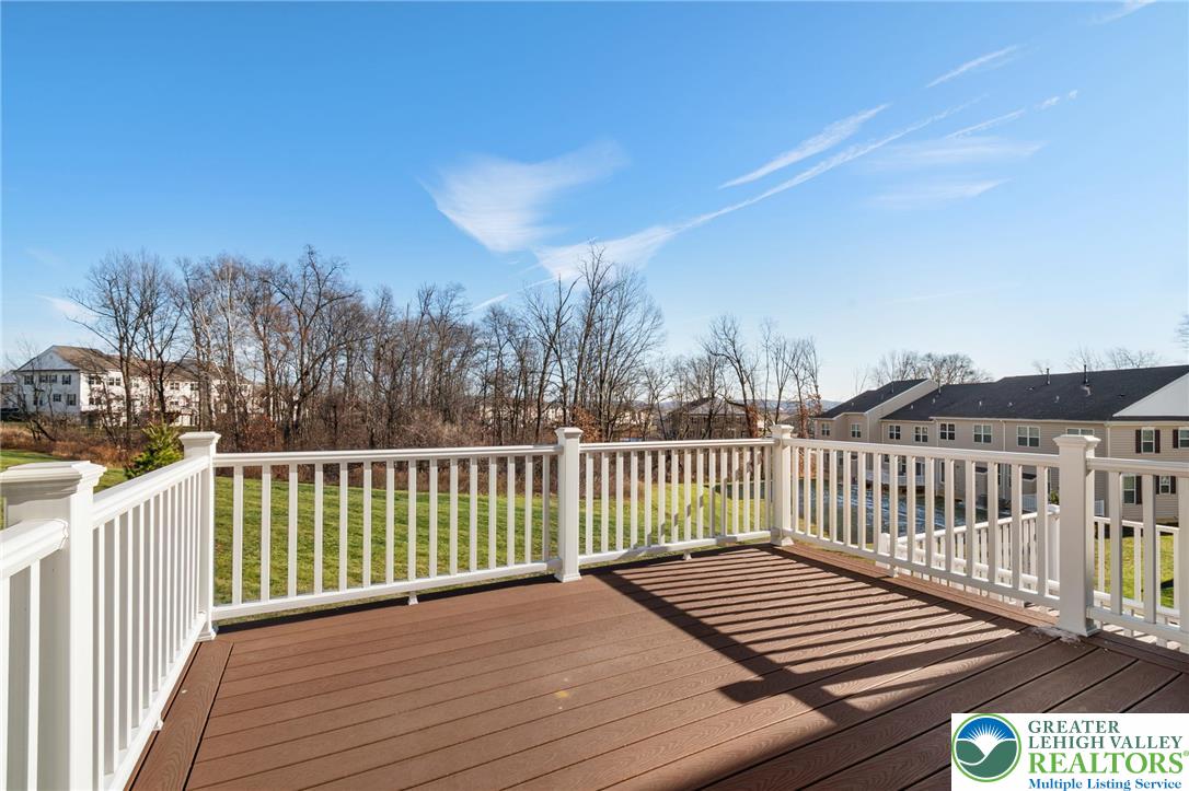 495 Gray Feather Way