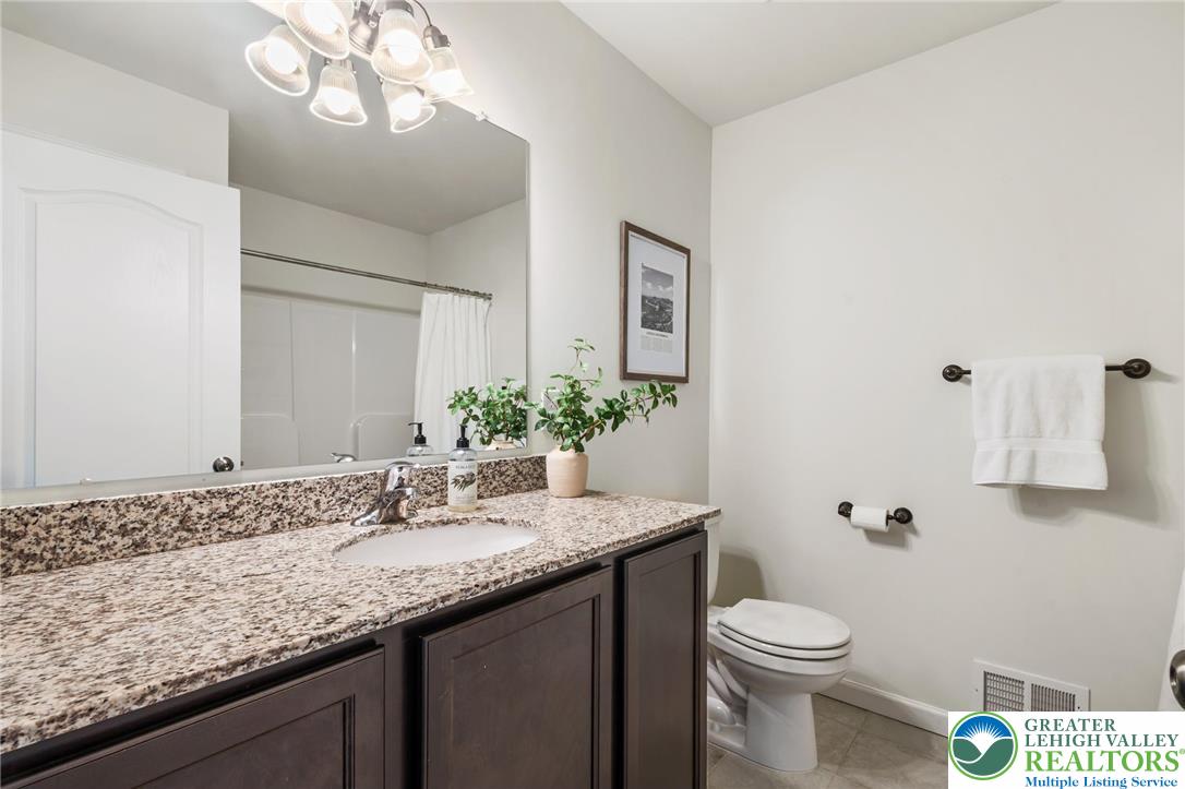 495 Gray Feather Way