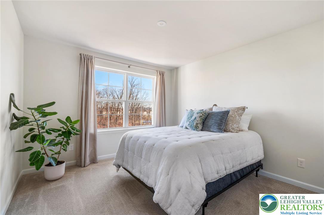 495 Gray Feather Way