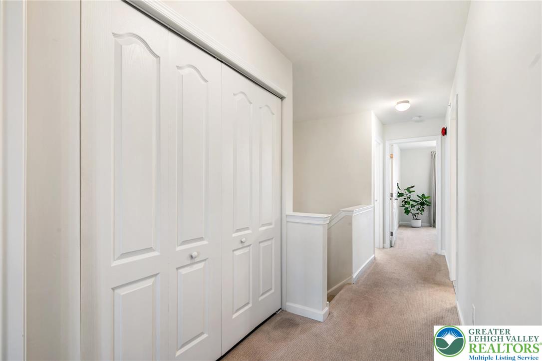 495 Gray Feather Way