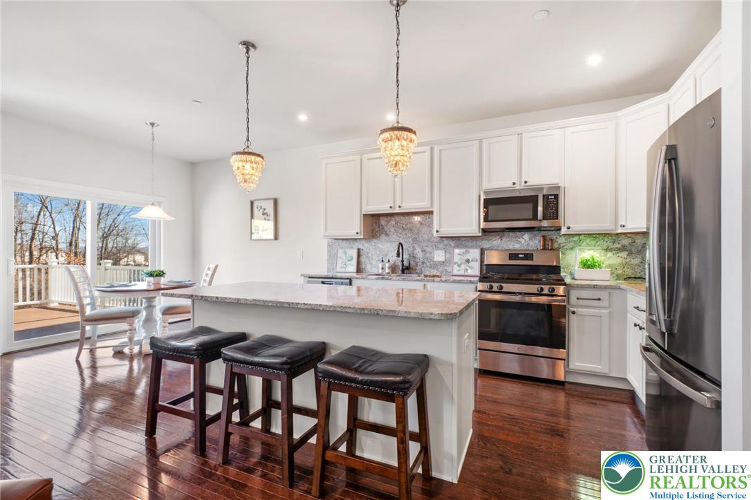 495 Gray Feather Way