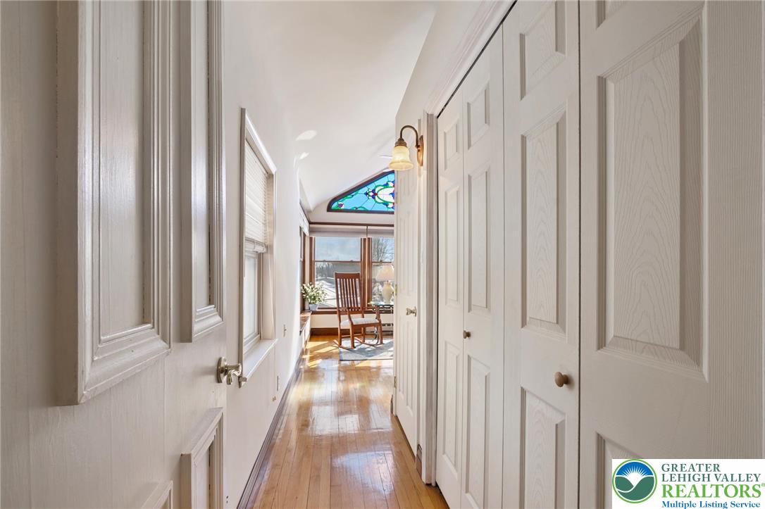 2924 West Livingston Street