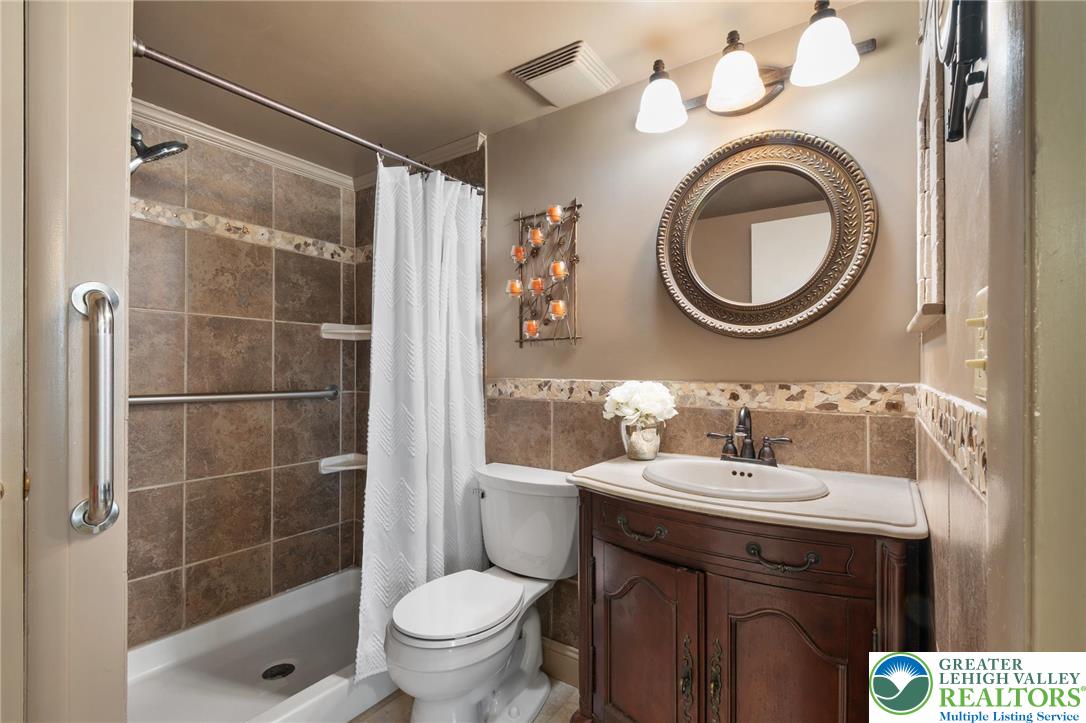 2811 Springhaven Place