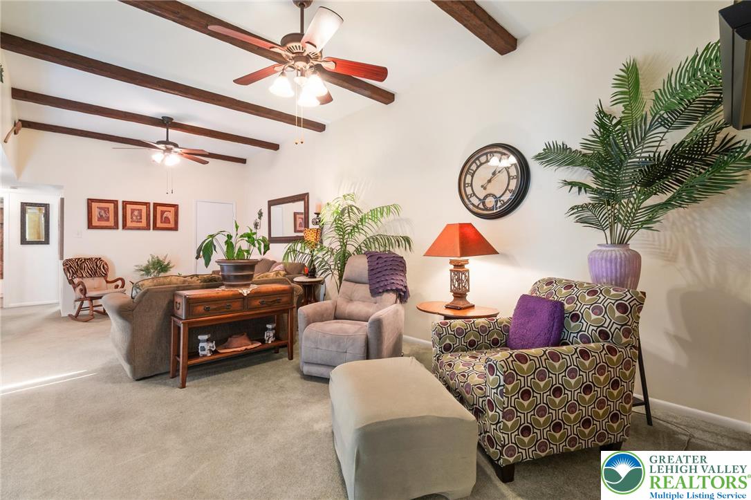 2811 Springhaven Place