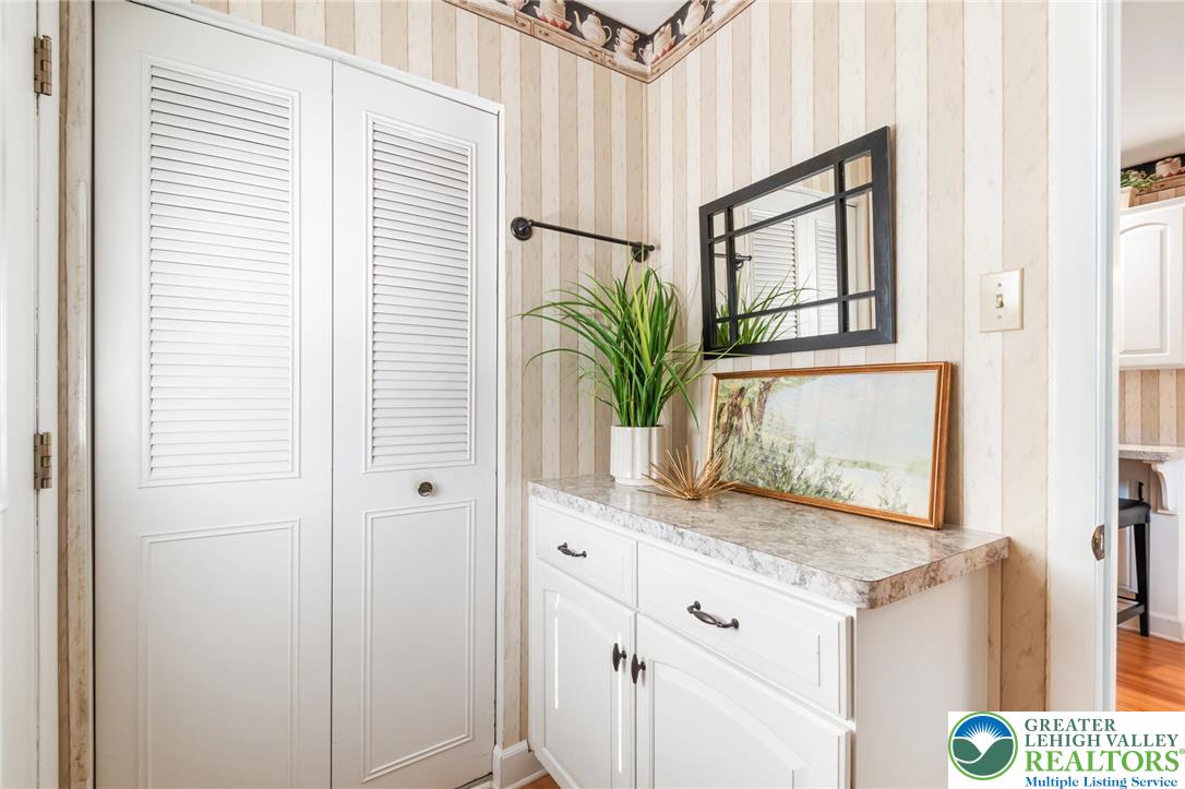 2811 Springhaven Place