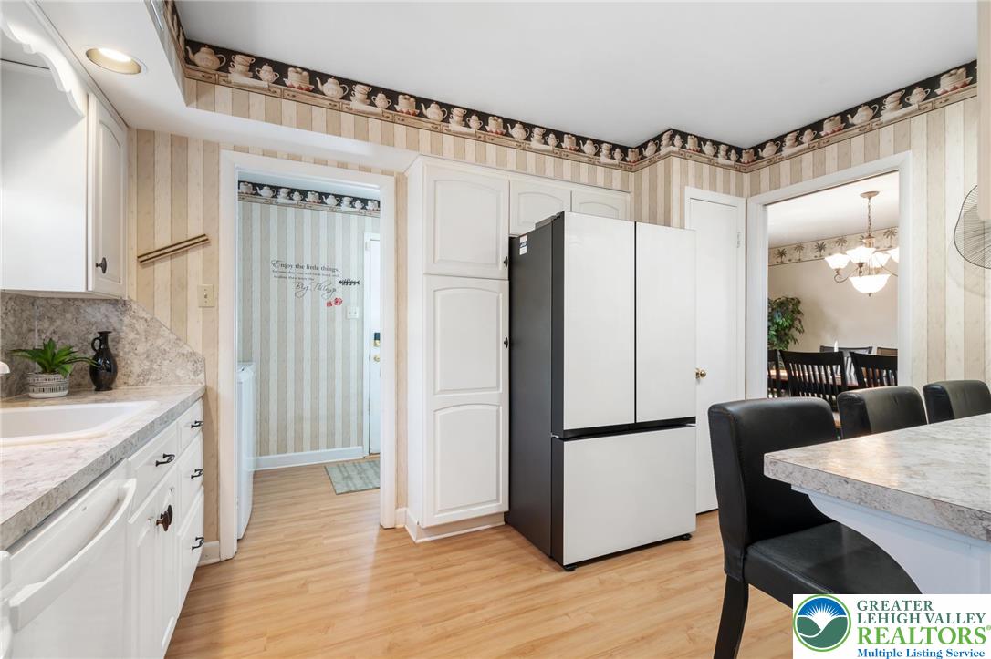 2811 Springhaven Place