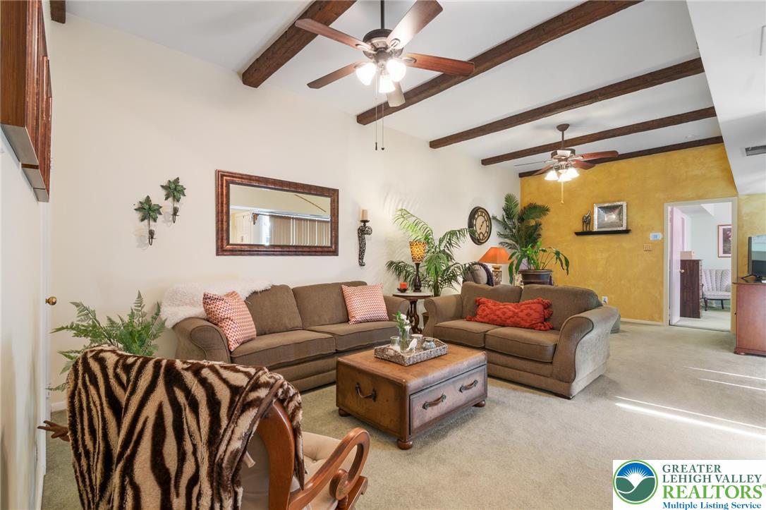 2811 Springhaven Place