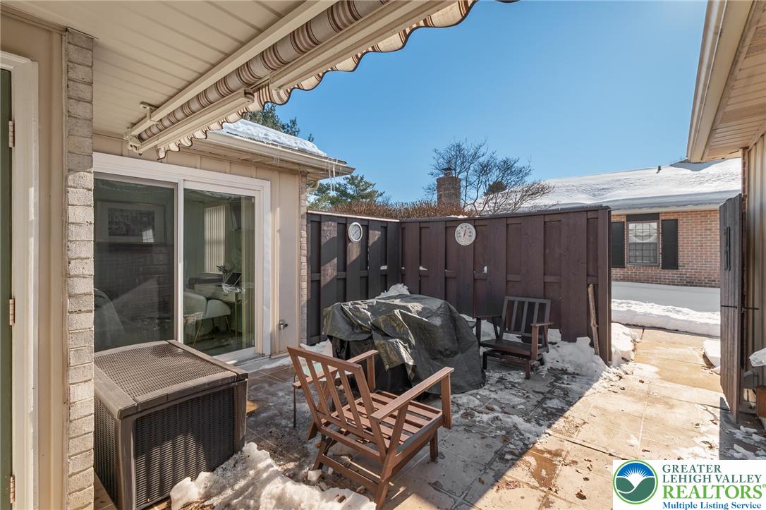 2811 Springhaven Place