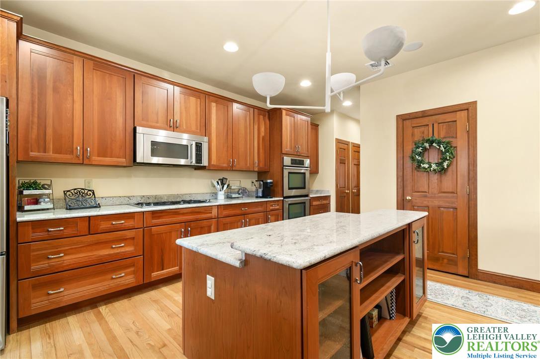 5590 Tuscany Court