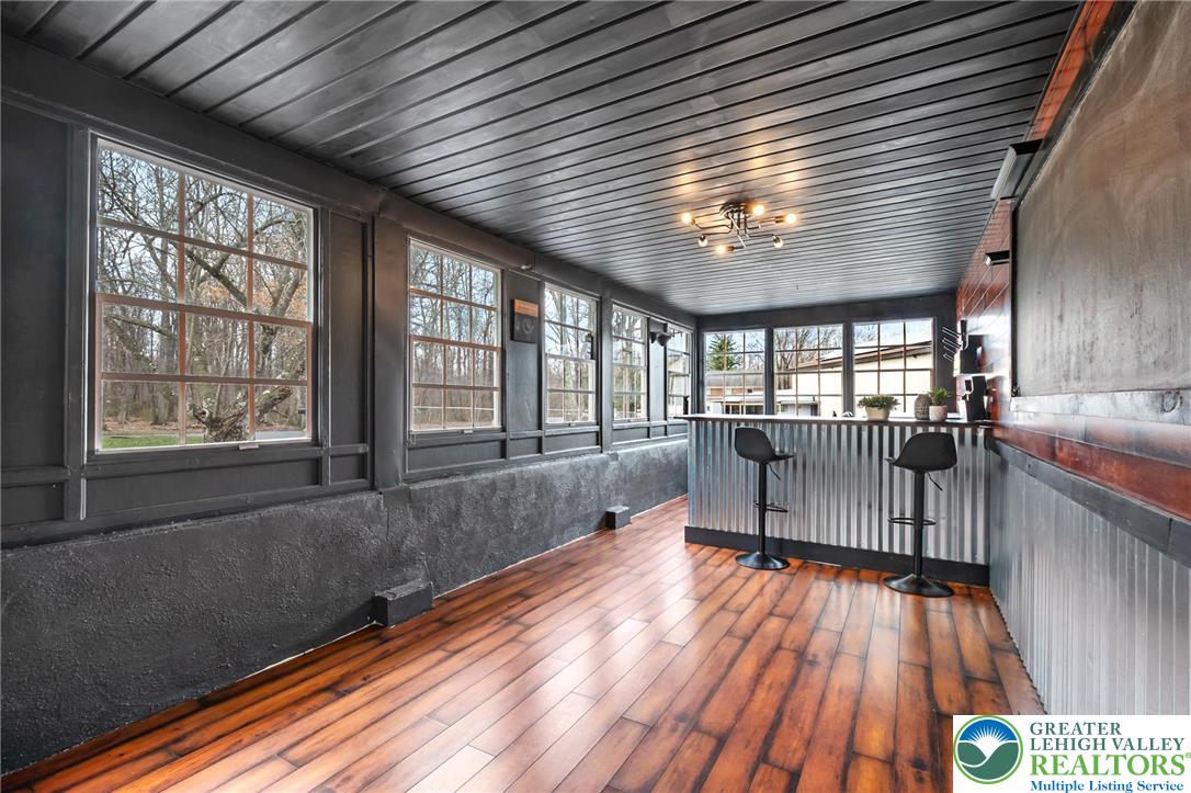 2490 Schlegel Road