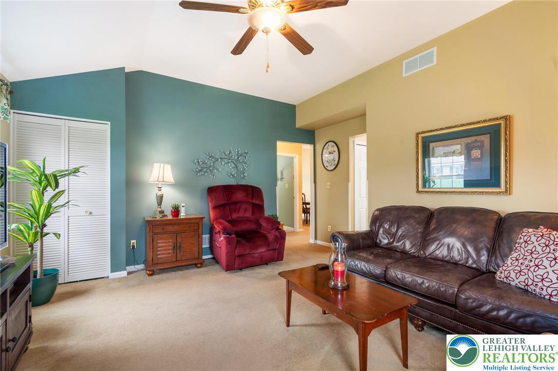 2528 Waynesborough Court