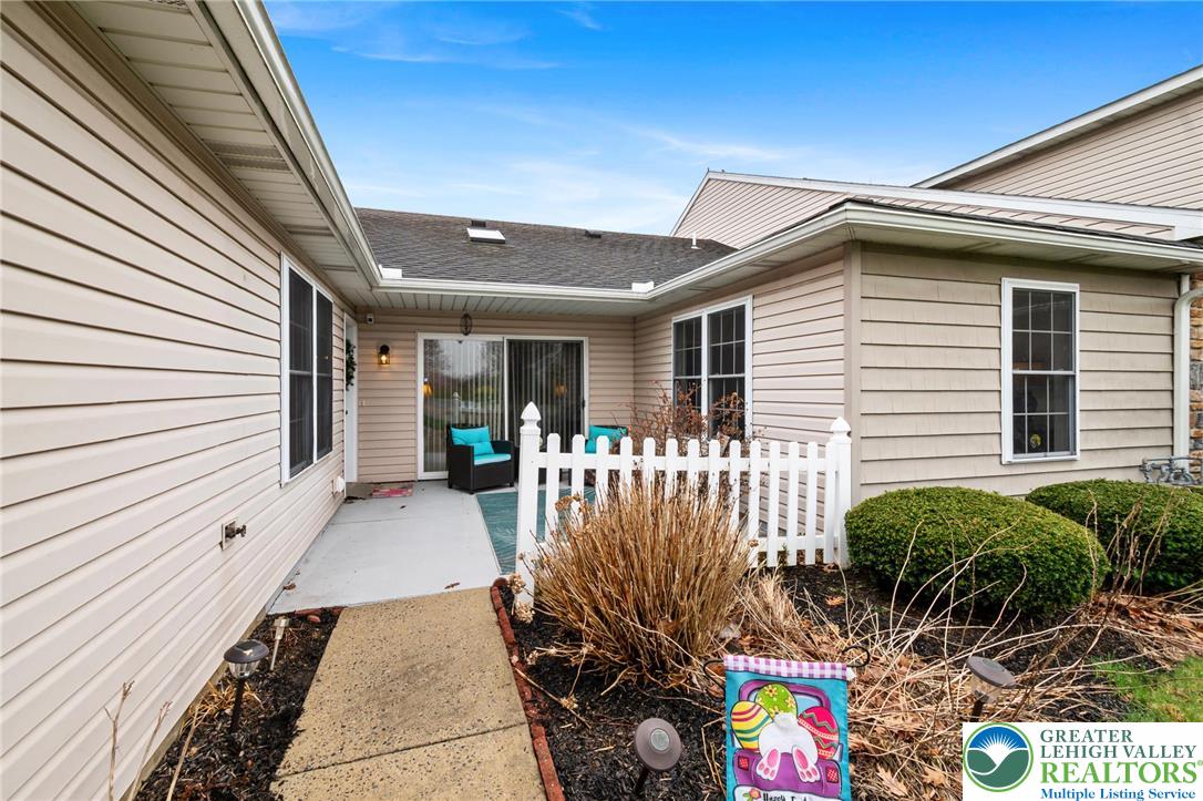 2528 Waynesborough Court