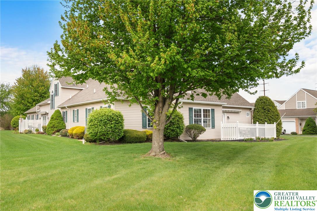 2504 Rolling Green Drive