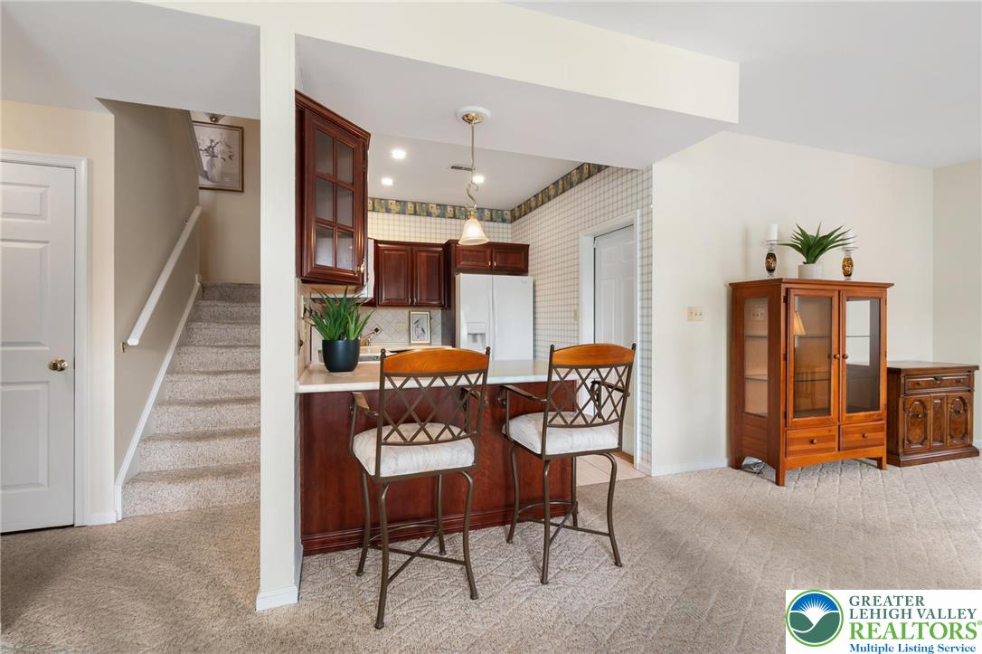 2504 Rolling Green Drive