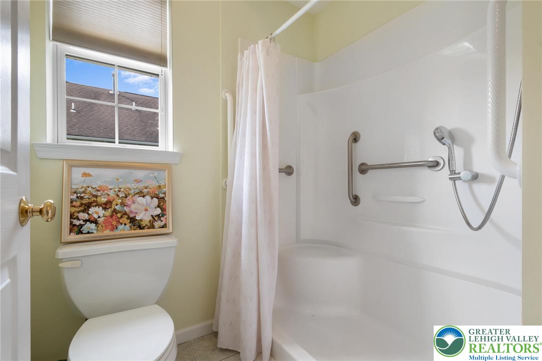 2504 Rolling Green Drive