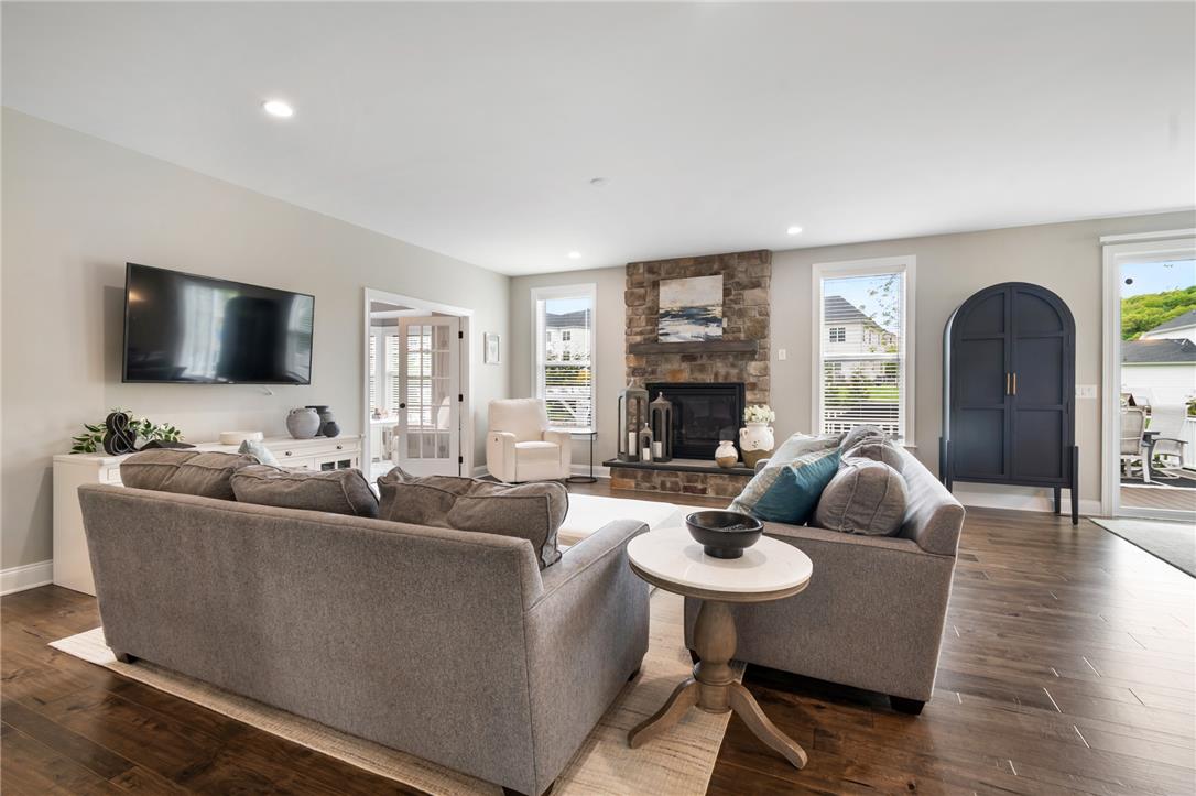 6436 Fox Glove Lane