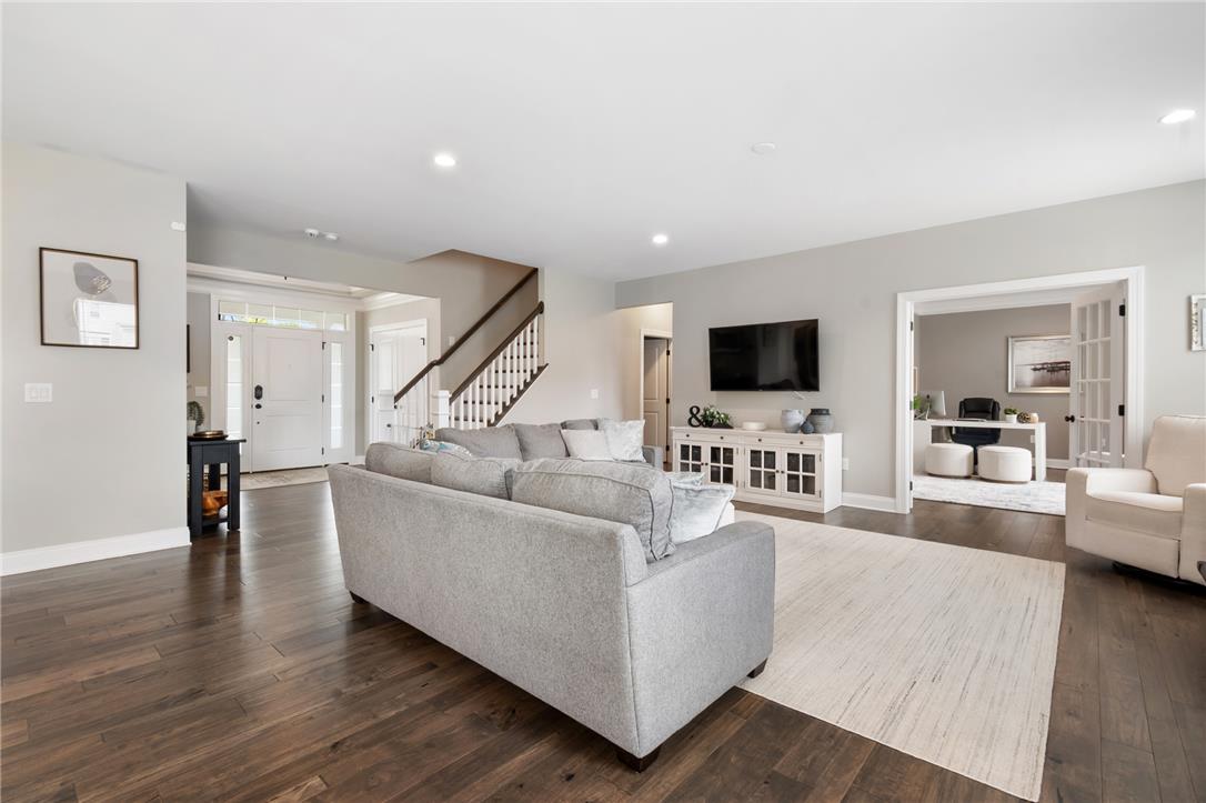 6436 Fox Glove Lane