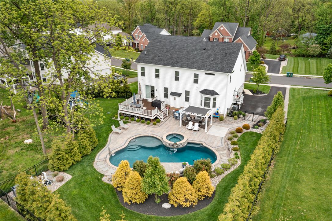 6436 Fox Glove Lane