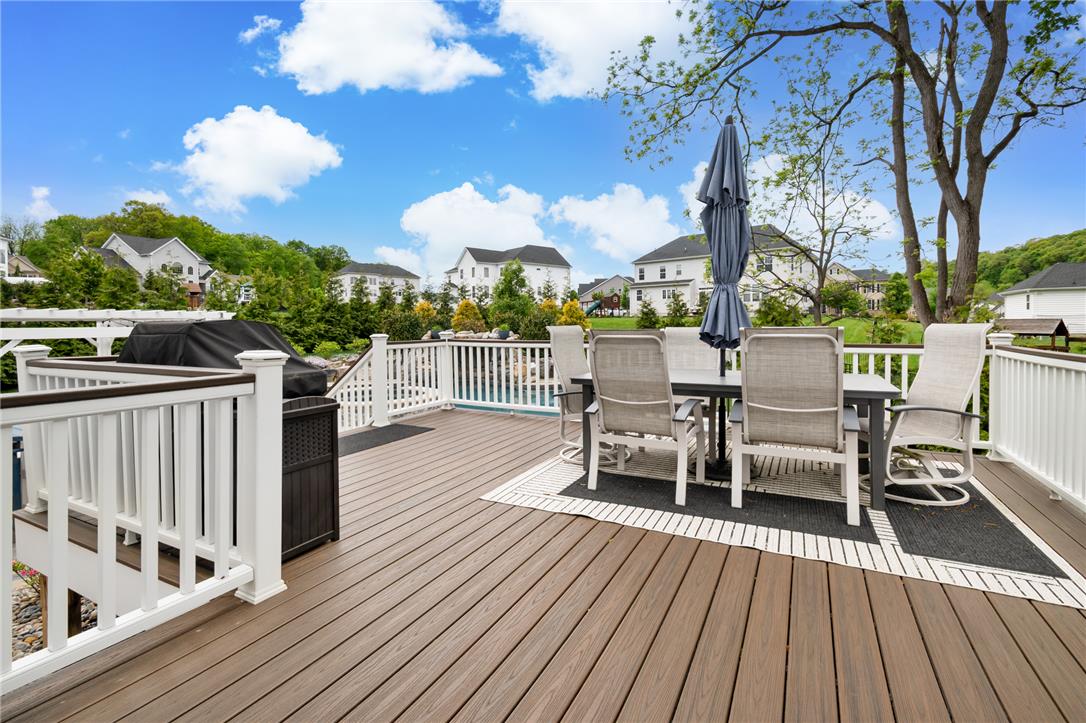 6436 Fox Glove Lane