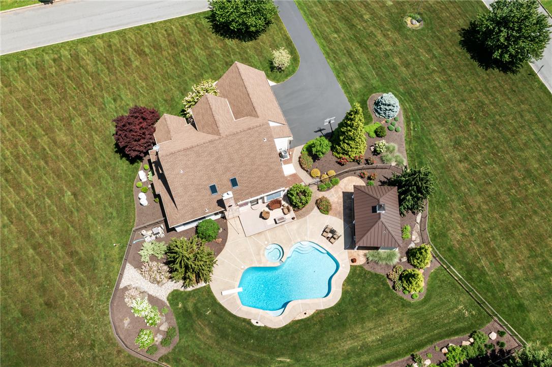 1880 Hamilton Drive