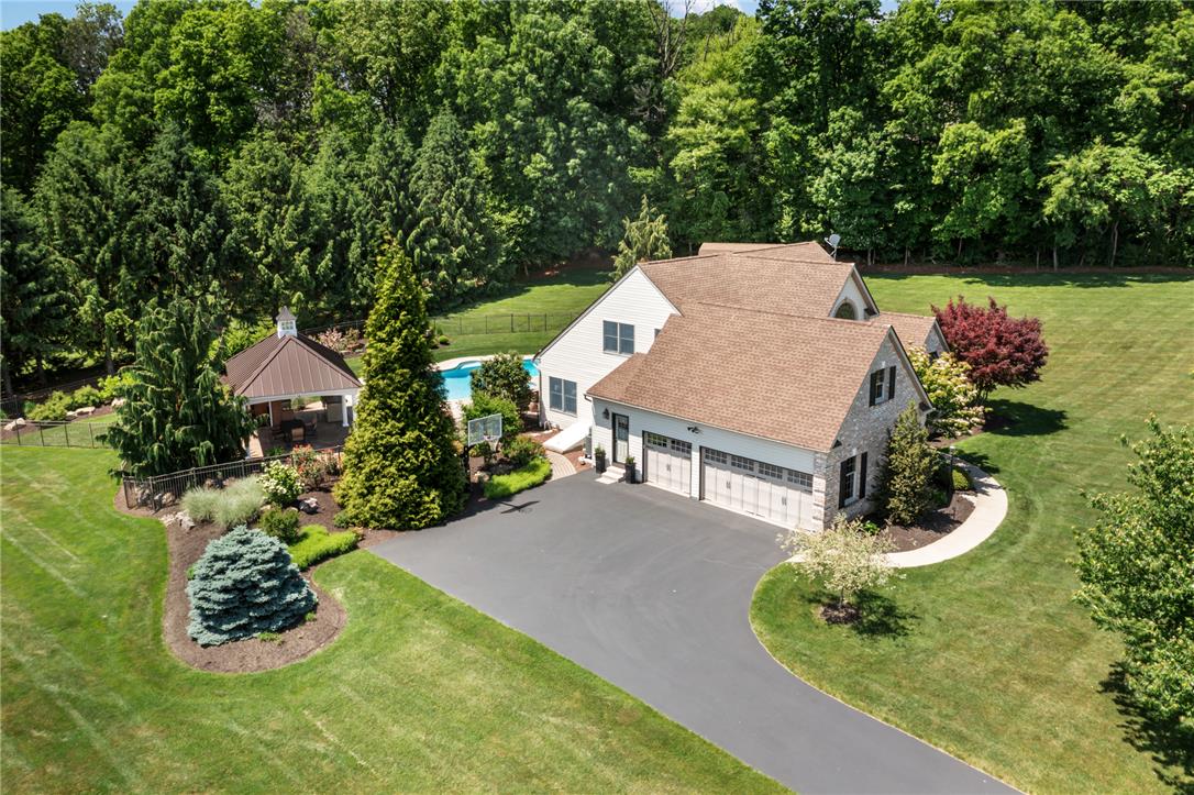 1880 Hamilton Drive