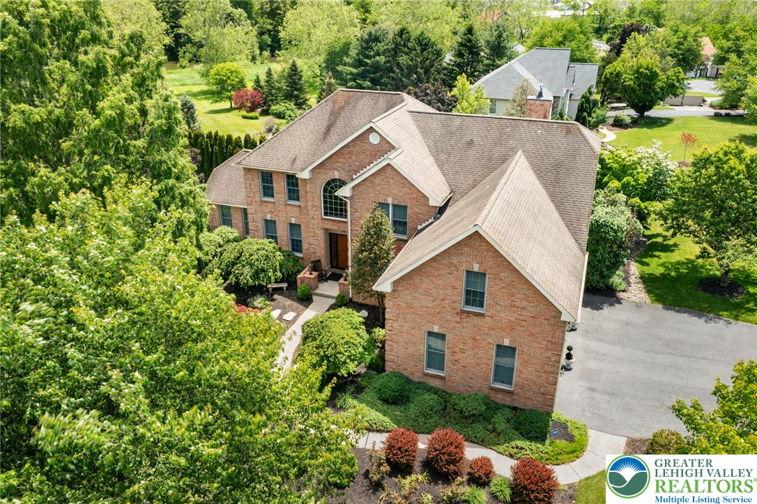 3015 Kerns Court