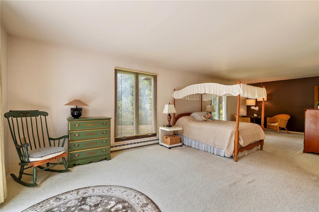 5796 Beverly Hills Road
