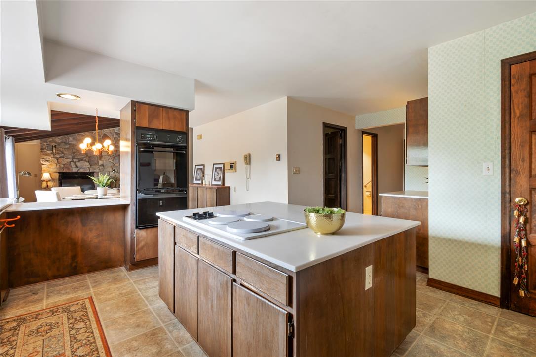5796 Beverly Hills Road
