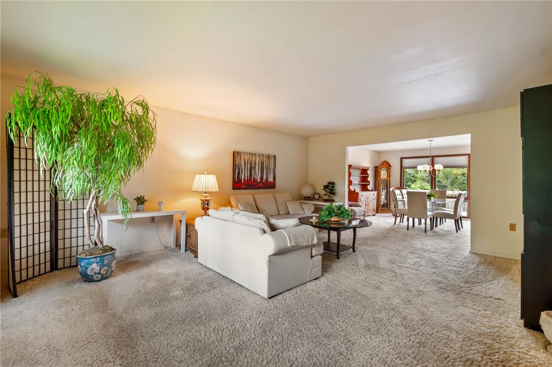 5796 Beverly Hills Road