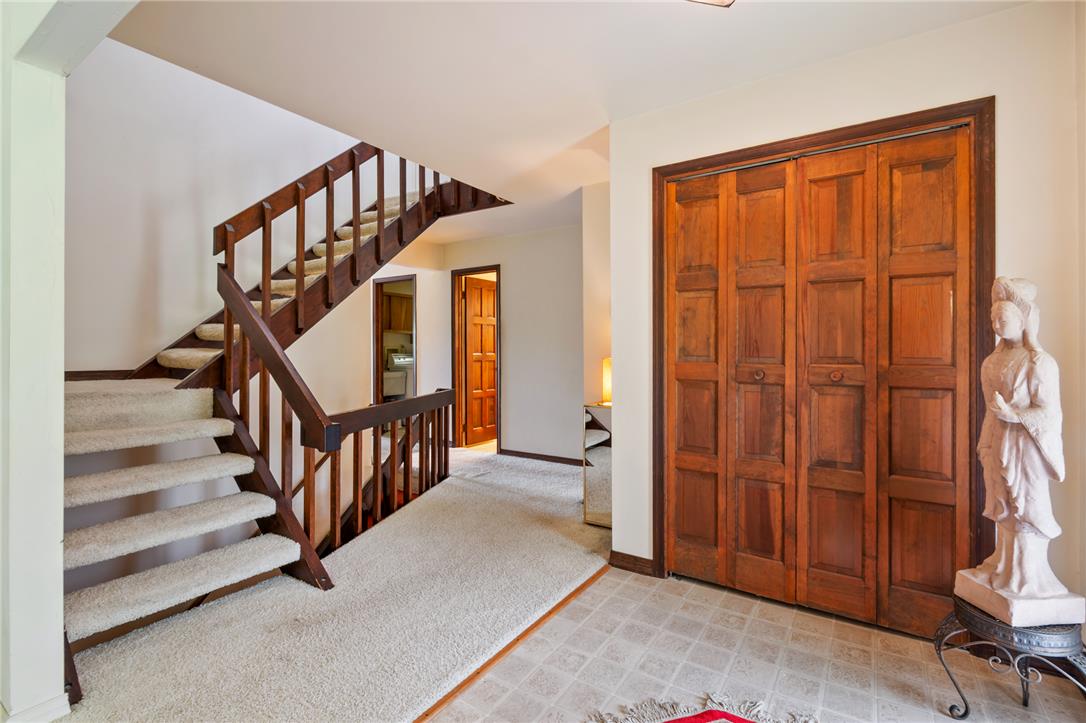5796 Beverly Hills Road