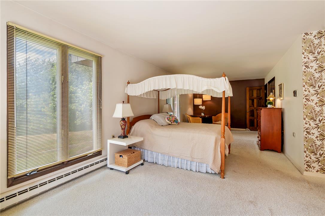 5796 Beverly Hills Road