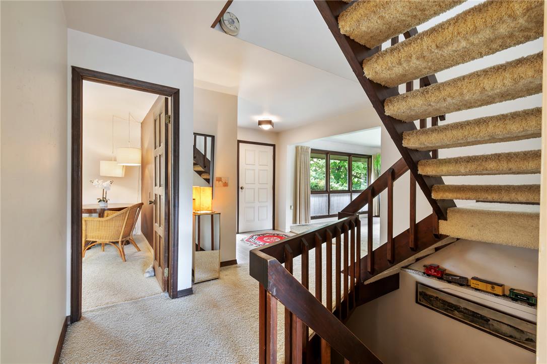 5796 Beverly Hills Road