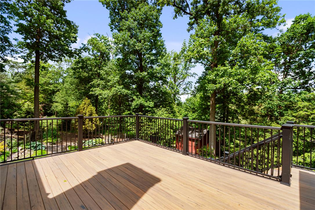 5501 Northwood Drive